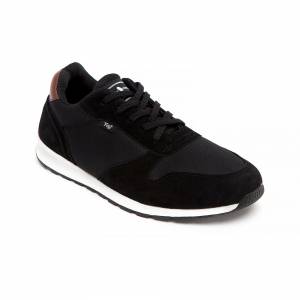 Sepatu Sneakers Victory V2 Black